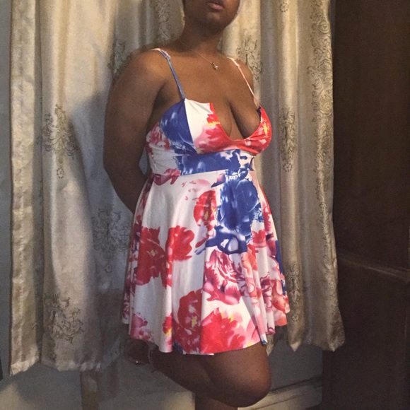 Floral Flare mini dress - Picture 6 of 7